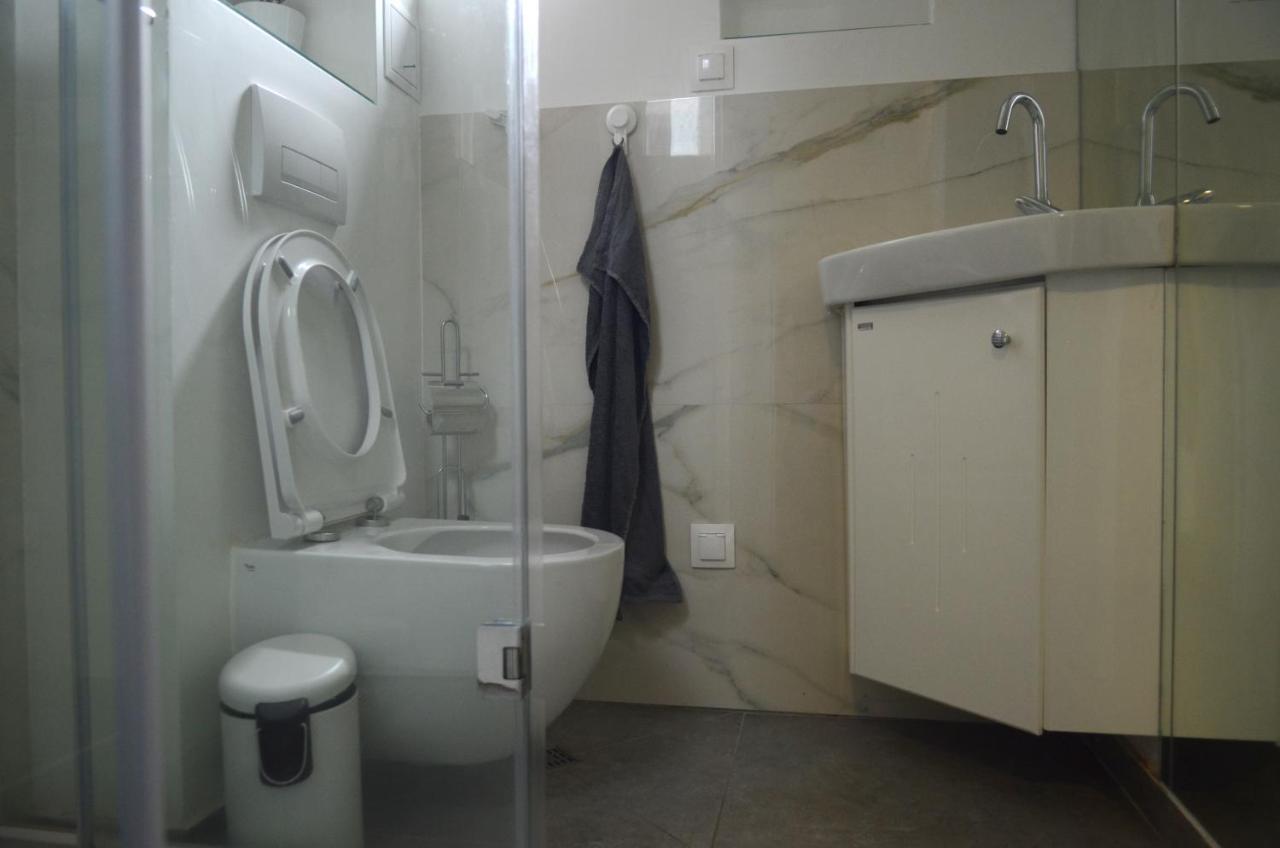 סופיה Brand New Apartment מראה חיצוני תמונה